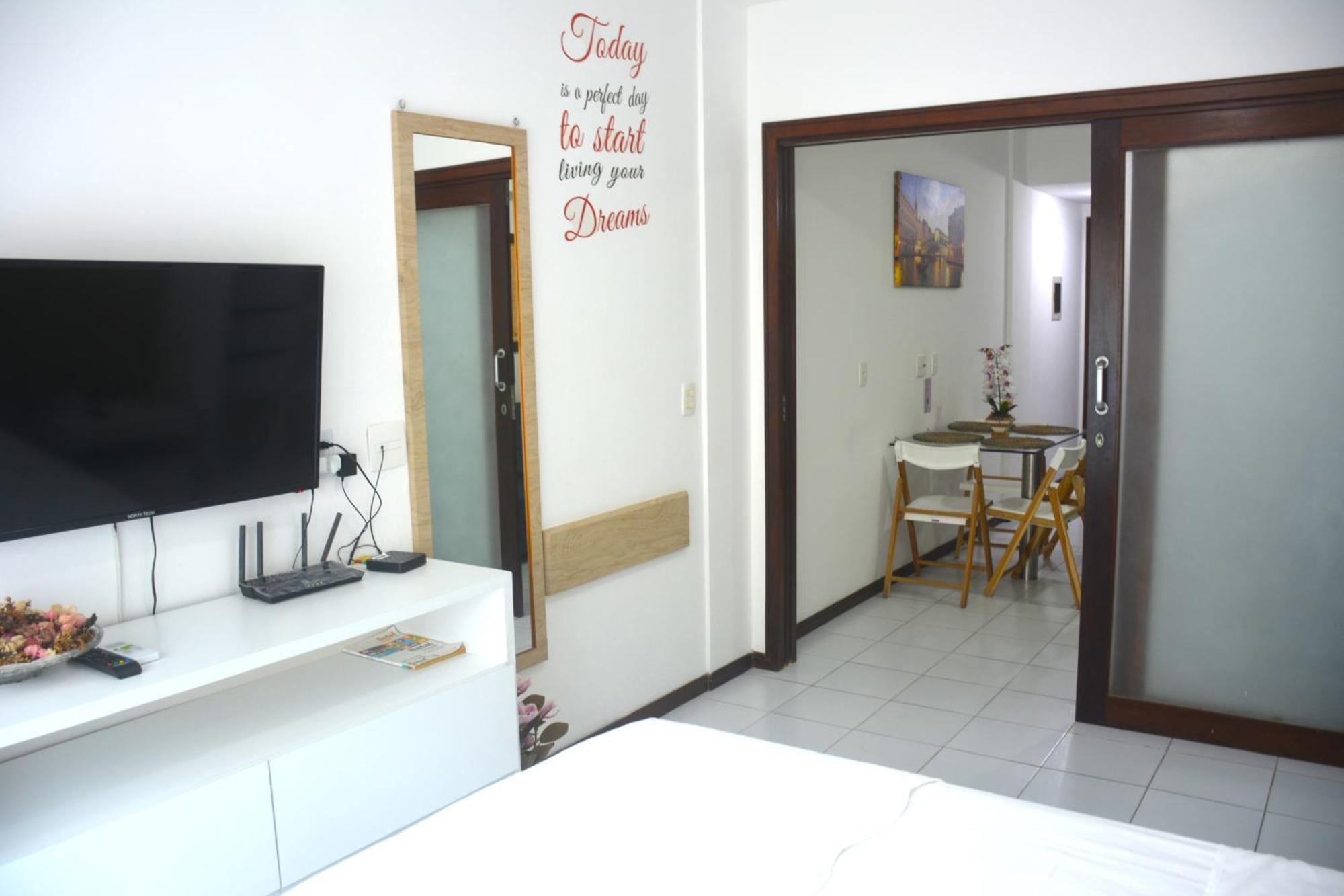Araca Flat 308 - Lateral Vista Jardim
